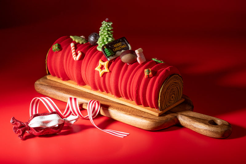 files/FestiveGoodies-RedForestChristmasYuleLogCake.jpg